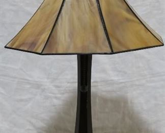 Stained glass lamp