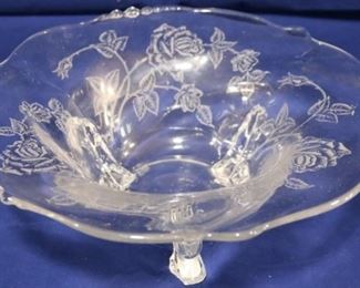 Heisey Waverly bowl with Rose etch