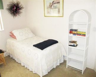 Single Bed..new mattress never used