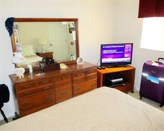 Dresser and vanity  new