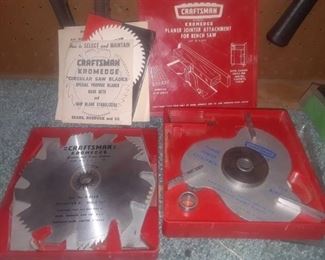 KROMEDGE BLADES AND PLANER JOINTER ATTACHMENT WITH VARIOUS GARAGE ITEMS