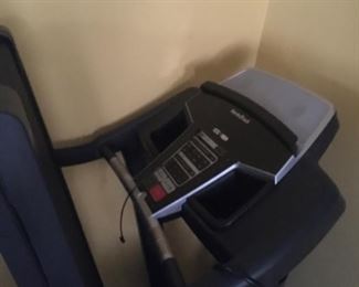 Running treadmill 75.