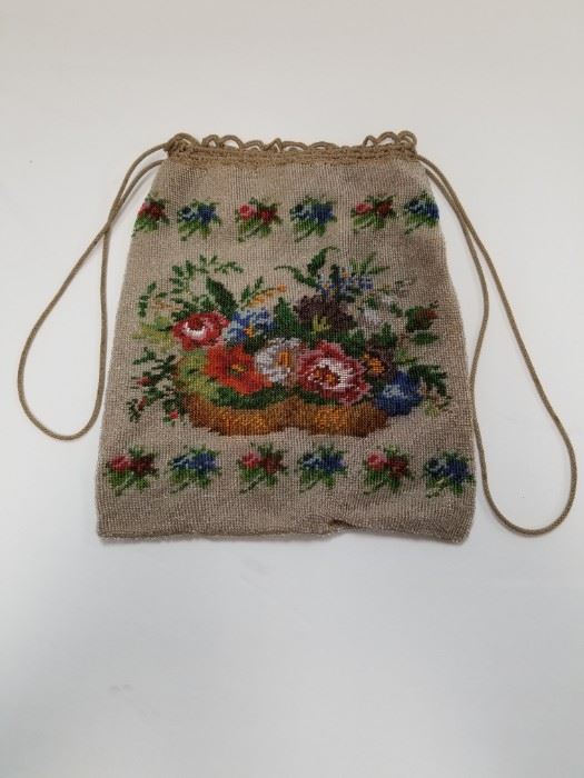 $145.00
Antique Glass Beads Purse