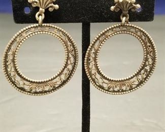 $150.00 w/ 13 grams
Guglielmo Cini 925 Silver Earrings