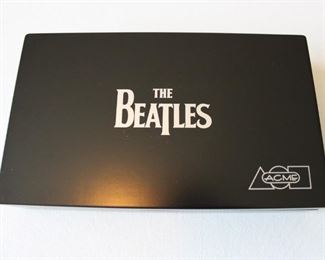 27. $80 - Acme Beatles Ballpoint and Fountain Pen Set w/ Box - Like new