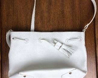 Lot 13: Women’s White Handbag; 15.5” wide x 10” tall; $15