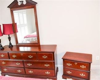 20. Four Pieces of Bassett Mahogany Bedroom Furniture