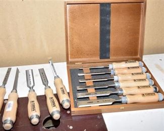 117. Group of Wood Chisels