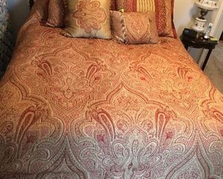 comforter set-queen size, includes 2 decorative pillow shams, 2 decorative pillows, bedspread and curtains-$100