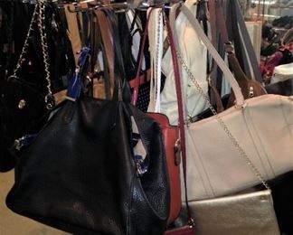Sooooo many purses!