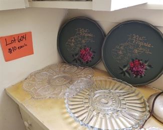This should be lot 404
Glass Relish Dish
Glass serving platter
West Virgina metal trays