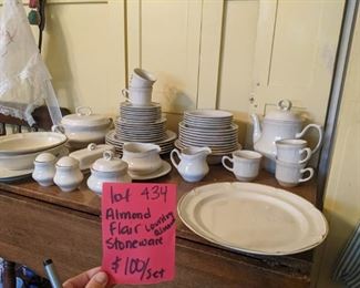 Vintage Almond Flair stoneware