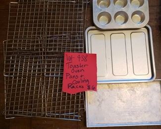 Toaster oven pans and cooling racks