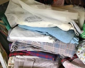 Vintage fabric lot