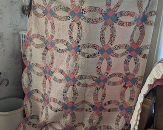 Beautiful quilt 2SOLD