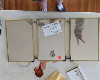 Love seeking trifold vintage mirror