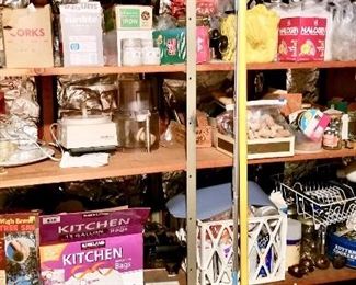 Kitchen Appliances & Household Items, tbd/make offers