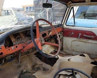 1046	

1973-79 Ford 250
VIN?: F25YK877948
Vehicle being sold on application for duplicate title.
Title not in hand.
DMV fees $59 for non op and $70 DOC fees.
No Record.