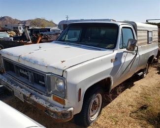 1068:	

1974 GMC 2500 Custom
VIN: TKY244Z505041
Clean california title in hand.Currently on non op.
DMV fees: $59 for non op and $70 Doc fees.
Ok to sell.
On non op.
Have Title.
 