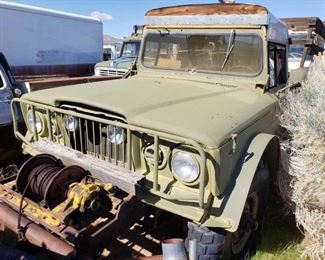 1078: 	

1969 Kaiser Jeep
VIn 34576 Mileage: 19,800 TMU