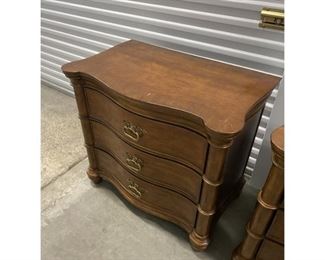 Ferguson Copeland Nightstands-a Pair
Price:$1,975
DIMENSIONS
36ʺW × 22ʺD × 32.5ʺH