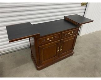 Traditional Century Furniture Traditional Buffet
$1,295
DIMENSIONS
38ʺW × 18ʺD × 33ʺH