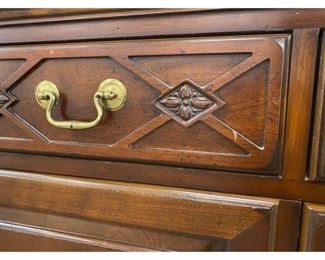 Traditional Century Furniture Traditional Buffet
$1,295
DIMENSIONS
38ʺW × 18ʺD × 33ʺH