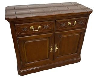 Traditional Century Furniture Traditional Buffet
$1,295
DIMENSIONS
38ʺW × 18ʺD × 33ʺH