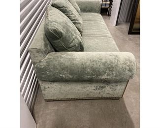 Swaim Furniture Contemporary Down Filled Sofa
$3,495
DIMENSIONS
90ʺW × 39ʺD × 33ʺH