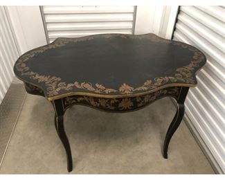 Traditional Amy Howard Collection Hand Painted Desk
$2,800
DIMENSIONS
51ʺW × 33ʺD × 29.5ʺH