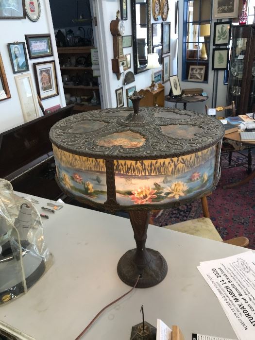 $750 - 1914 Rainaud Co. Lamp - 18" Shade 10 Panel Reverse Painted