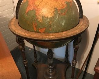 $1,800 - Rare 18" Victorian Globe