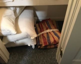 Linens & pillows