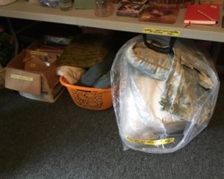 Miscellaneous in bedroom