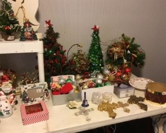 Miscellaneous in second bedroom