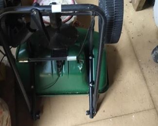 Storage Building - Spreader