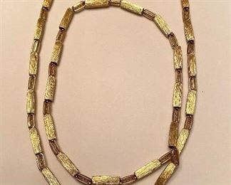 Vintage metal gold tone necklace 29” $8
Shipping =$2