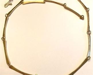 Vintage brass link necklace 25”
$8
Shipping = $1.50