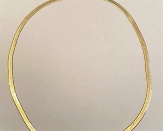 Gold tone sterling silver herringbone necklace 20” $35
Shipping $1.50
