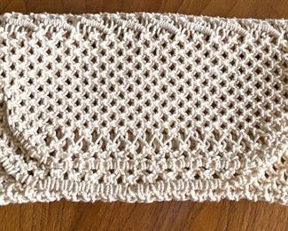 Vintage crochet clutch purse made in Columbia $8
Shipping = $3