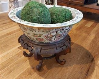 Antique Bowl w/stand 