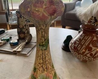 Beautiful tall water Lilly vase.
11” tall 
$30.00