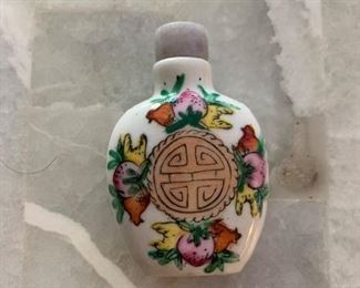 Chinese ceramic snuff jar.
$10.00