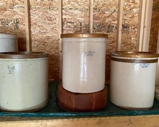 Large Robinson Ransbottom crocks with copper lids