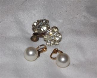 53,  screw back rhinestones earring   pearl clip  $10.00