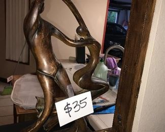 LARGE SCULPTURE $35