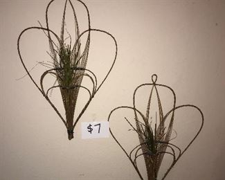 WALL ART (WICKER) $7 SET