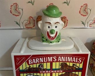 Vintage 1970's McCoy Nabisco Barnum's Animal Crackers Cookie Jar