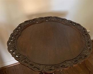 Antique Pie Crust Table