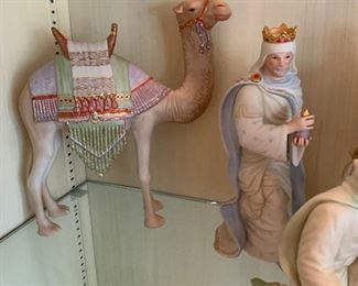 CYBIS Porcelain 9 Piece Nativity Set
